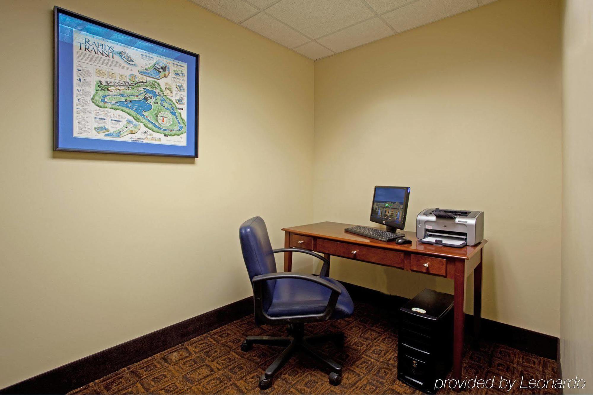 Holiday Inn Express & Suites Charlotte Arpt-Belmont By Ihg Exterior foto